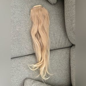 20" Sandy Blonde Balayage Ponytail - 20" (120g)
